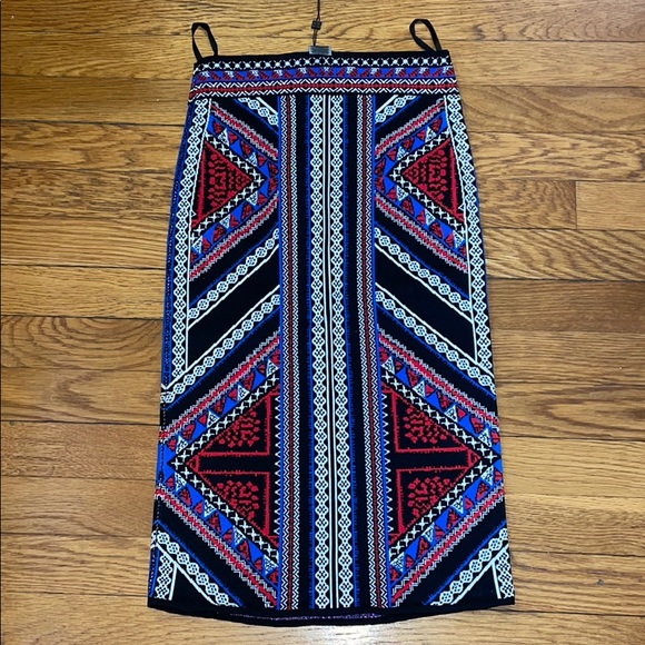 BCBG MAXAZARIA Stretch Pencil Skirt - Picture 4 of 6